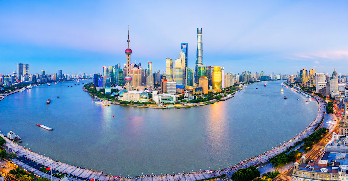 Navigating the Chinese Bond Market: Opportunities and Risks for U.S. Investors