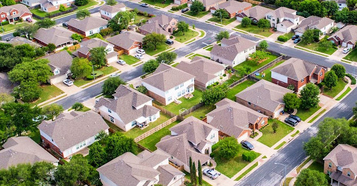 Mortgage Lock-in: A $20 Billion Drag on the U.S. Economy